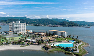 レークサイドプラザ